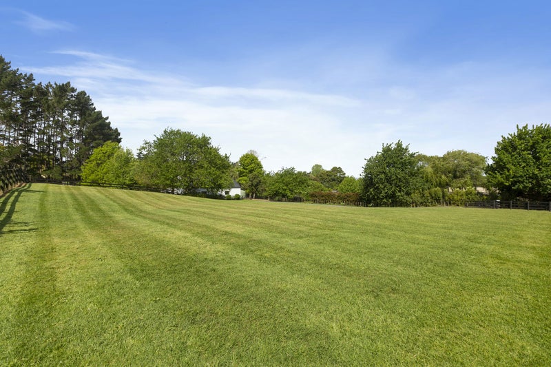 7 Notch Place, Alfriston, Auckland - Carousel 2