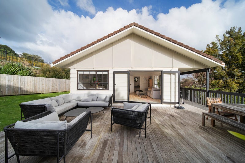 6 Crestlands Place, Papakura, Papakura - Carousel 2