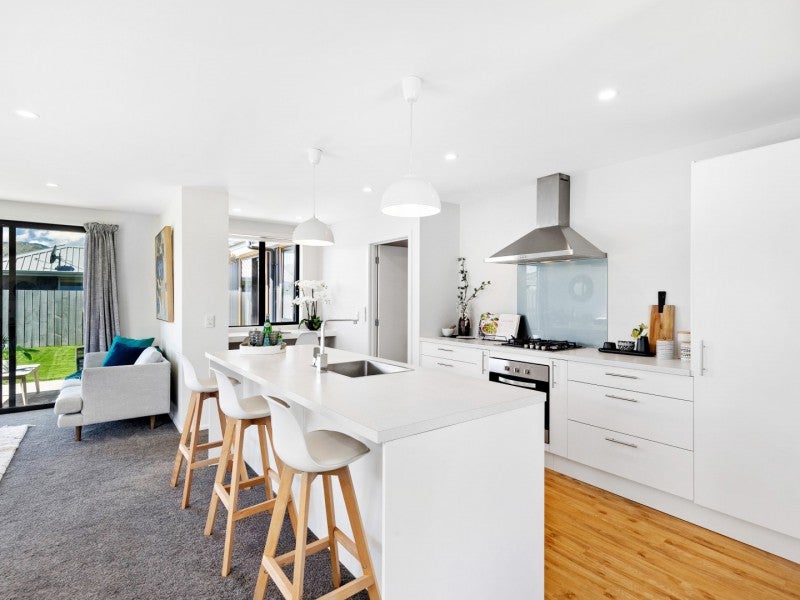 9 Risinghurst Terrace, Lower Shotover, Queenstown - Carousel 2