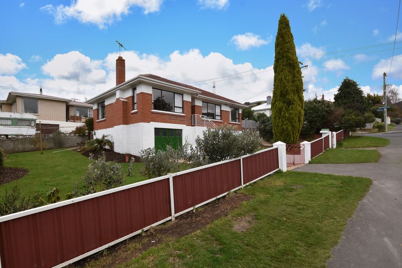 27 Hall Road, Sawyers Bay, Dunedin - Carousel 15