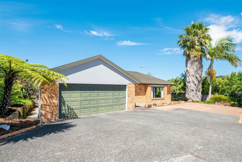 9 Zeus Avenue, Henderson, Auckland - Carousel 1