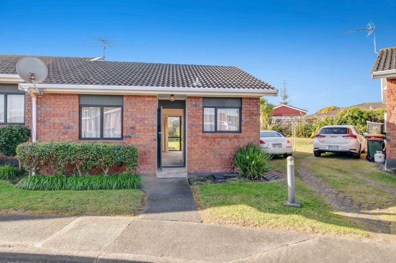 14 Bellbird Place, Orewa, Orewa - Carousel 1