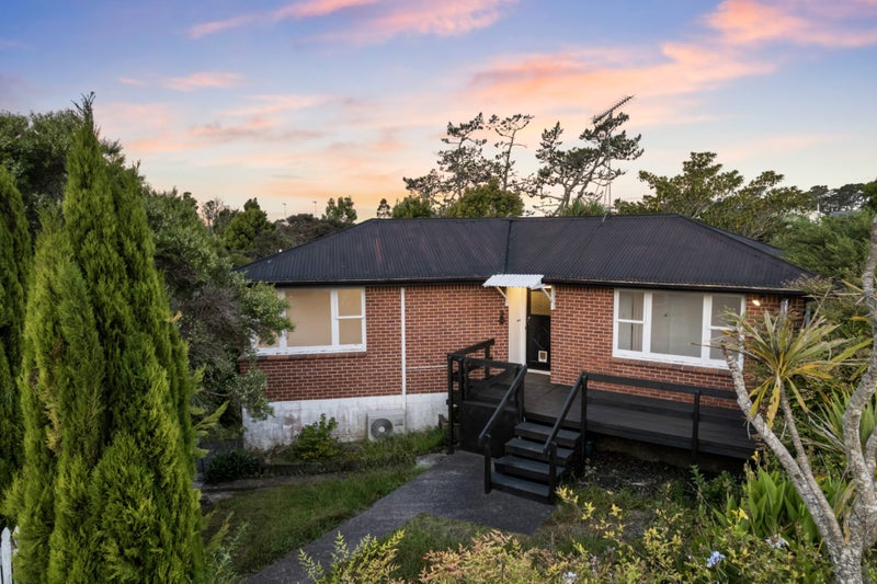 19 Willow Avenue, Birkenhead, Auckland - Carousel 1