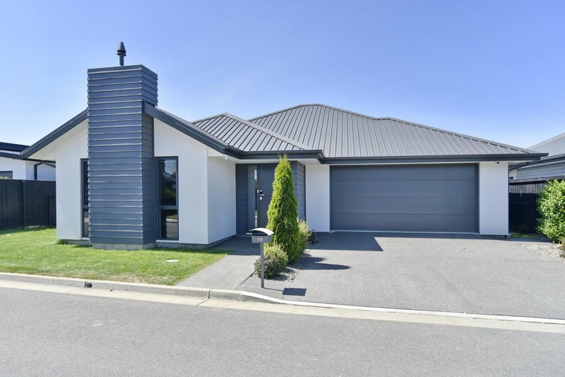 18 Durells Crescent, Kaiapoi, Kaiapoi - Carousel 1