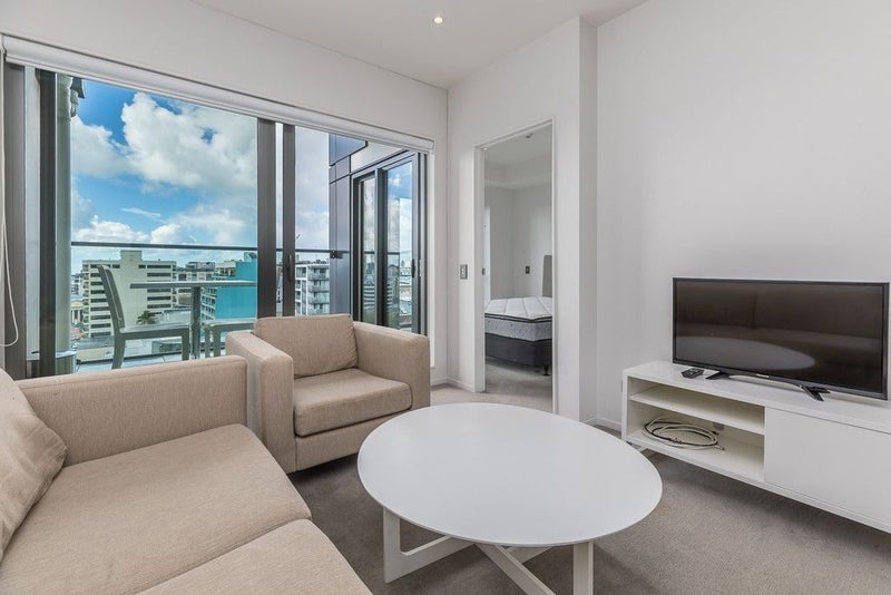 910/5 Howe Street, Auckland Central, Auckland - Carousel 1