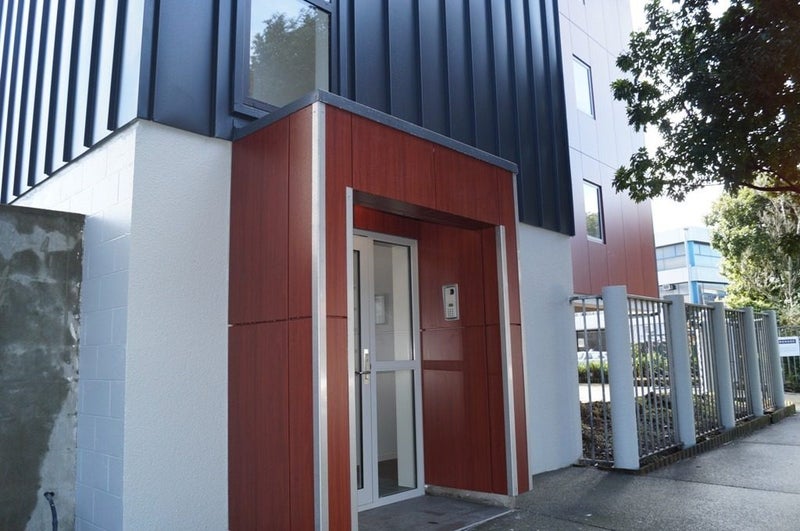 2/1 Akiraho Street, Mount Eden, Auckland - Carousel 2