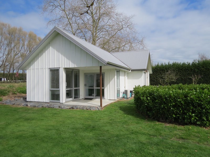 191B Hoeka Road, Matangi, Hamilton - Carousel 1