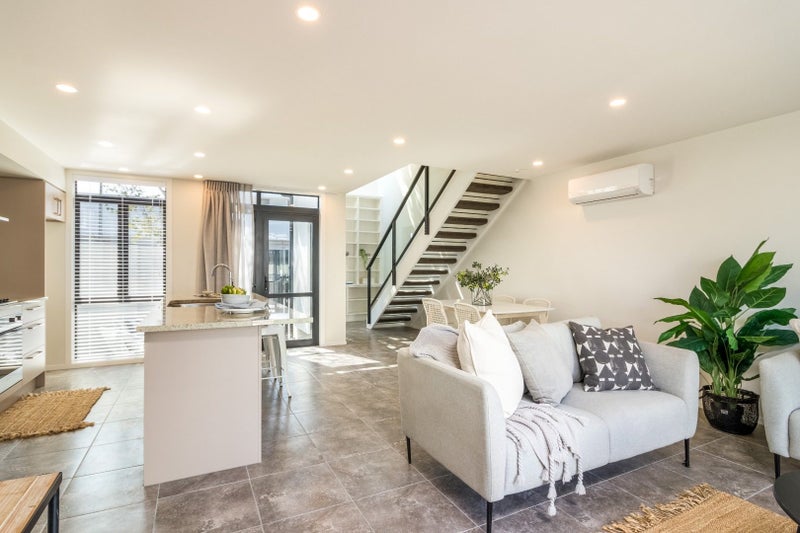 1/140 Office Road, Merivale, Christchurch - Carousel 1