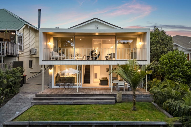 23 Chamberlain Street, Grey Lynn, Auckland - Carousel 2