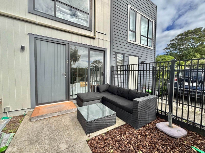 28 Patariki Way, Beach Haven, Auckland - Carousel 13