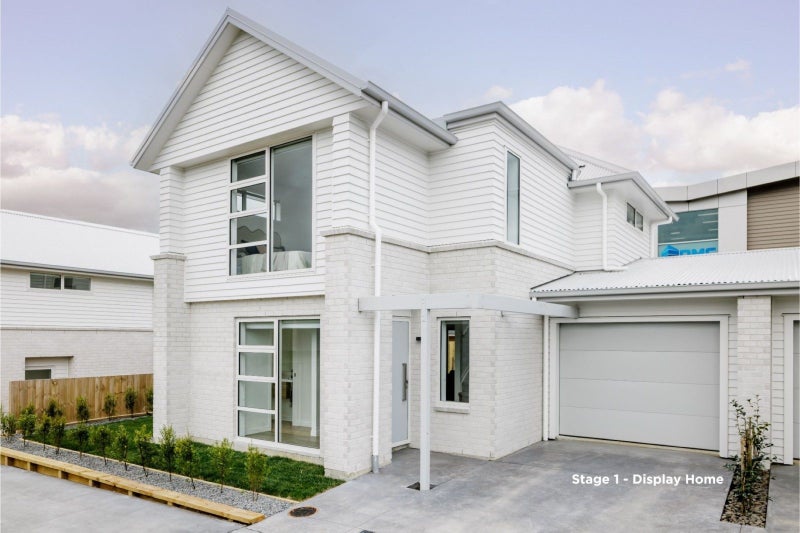 6 Forest Lake Road, Forest Lake, Hamilton - Carousel 1