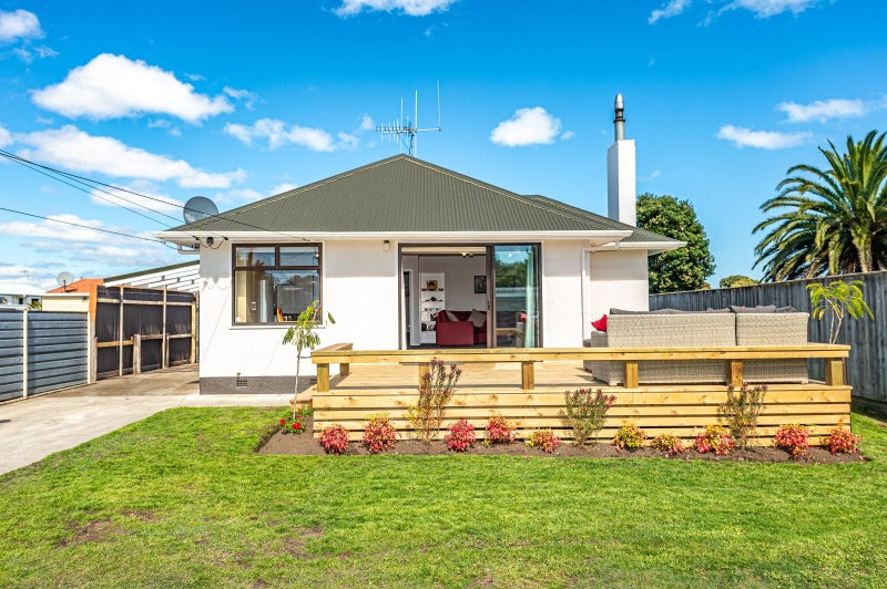 81B Gonville Avenue, Gonville, Whanganui - Carousel 1