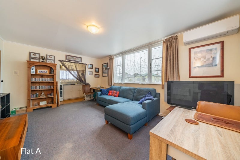 7 Atiawa Street, Petone, Lower Hutt - Carousel 2