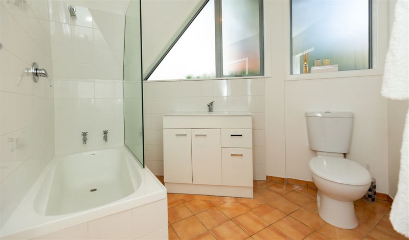 2/280 Memorial Avenue, Burnside, Christchurch - Carousel 19