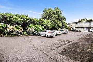 14/30 Bellevue Road, Mount Eden, Auckland - Carousel 2