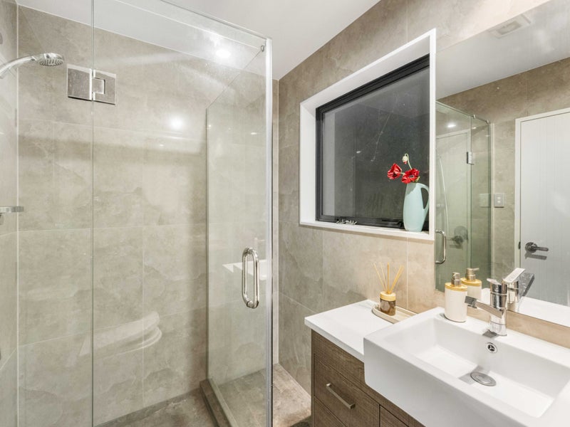 31 Aldon Lane, The Gardens, Auckland - Carousel 44