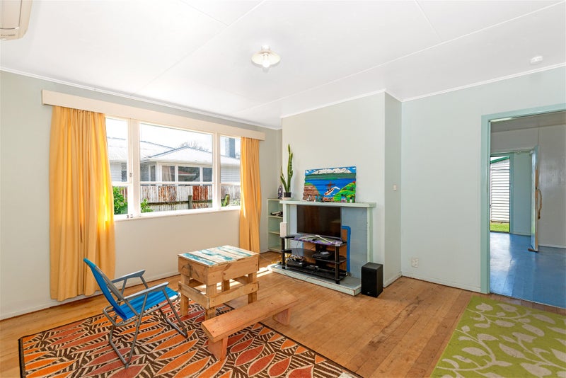 49 Munro Street, Elgin, Gisborne - Carousel 2