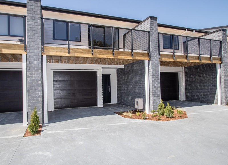 5/10 Charlemont Street, Whitiora, Hamilton - Carousel 2