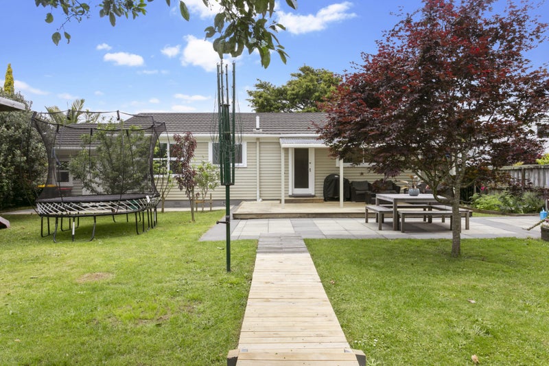 5 Browns Avenue, Pakuranga, Auckland - Carousel 1