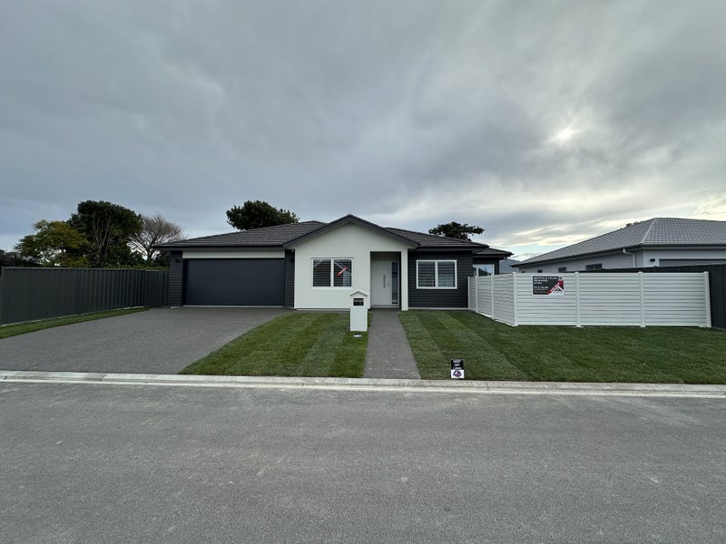 15 George Yee Place, Taradale, Napier - Carousel 1