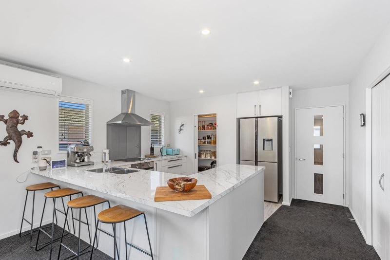 6 Newhaven Street, Burwood, Christchurch - Carousel 2