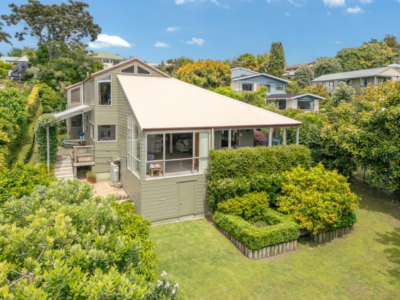 12 Waikareao Way, Brookfield, Tauranga - Carousel 2