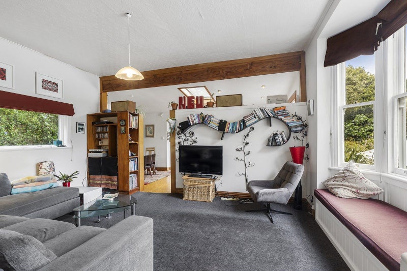 3 Levina Avenue, Aro Valley, Wellington - Carousel 2