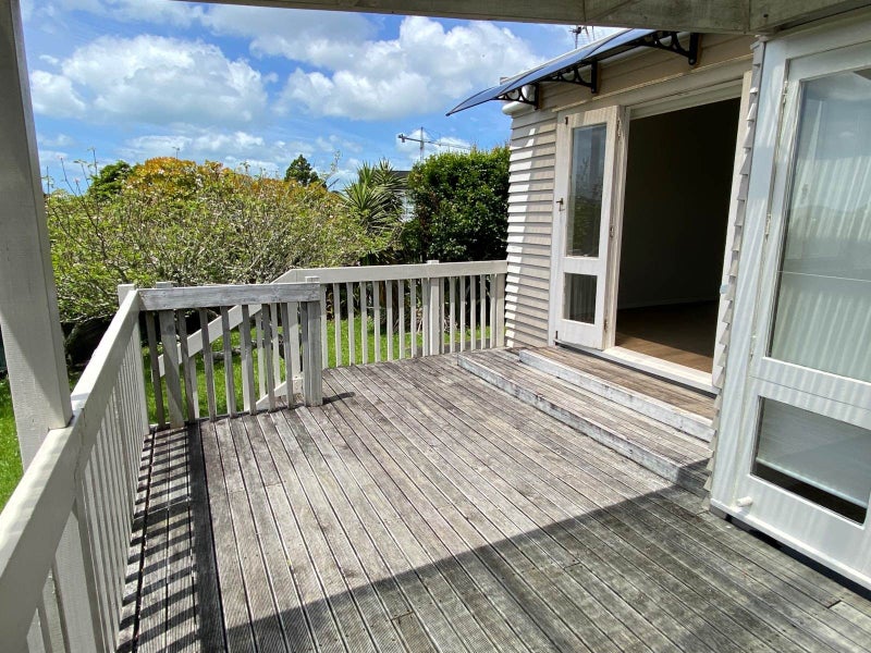 2/122 St Johns Road, Meadowbank, Auckland - Carousel 2