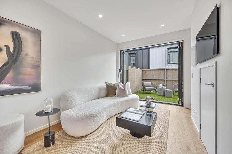 28 Hadlow Terrace, Grey Lynn, Auckland - Carousel 2