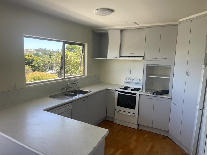 63 Chelsea View Drive, Chatswood, Auckland - Carousel 2