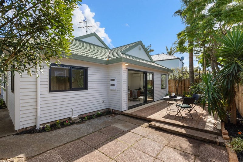 24B Stanhope Road, Mount Wellington, Auckland - Carousel 1