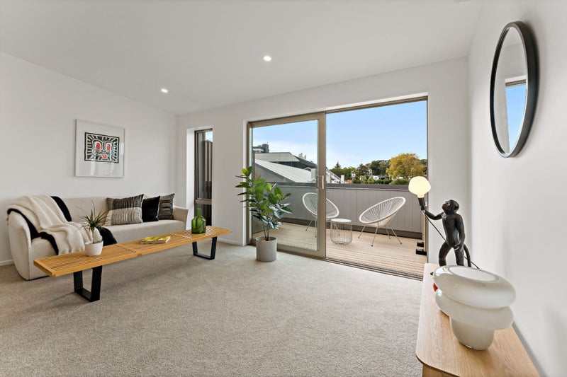 12/4 Norana Avenue, Remuera, Auckland - Carousel 2