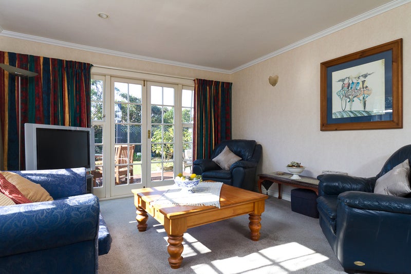 21 Beaumont Avenue, Alicetown, Lower Hutt - Carousel 2