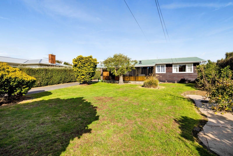 5 Pacey Avenue, Hawera - Carousel 1