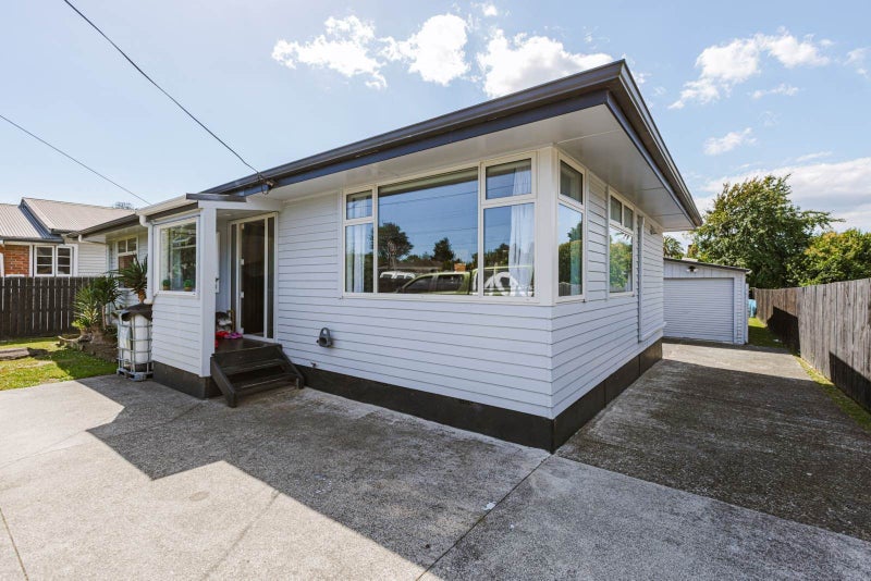 22 Boundary Road, Opaheke, Papakura - Carousel 1