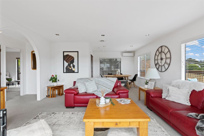 81 Alton Avenue, Hillcrest, Auckland - Carousel 2