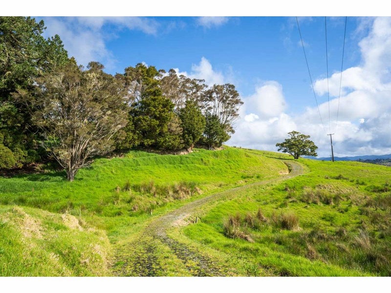 0 State Highway 1, Umawera, Okaihau - Carousel 1