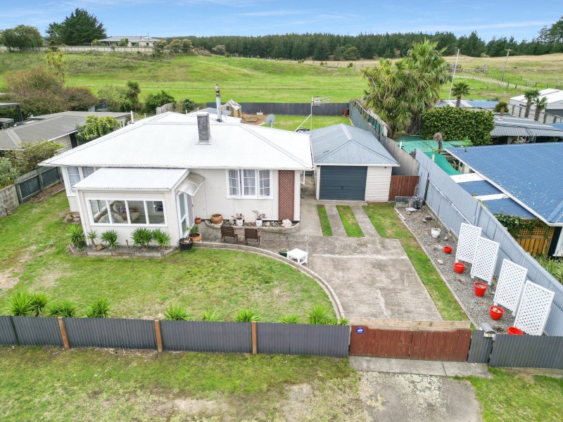 15 Andrews Street, Foxton Beach, Foxton - Carousel 2
