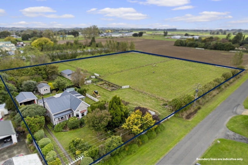7 Matai Street, Aorangi, Feilding - Carousel 1