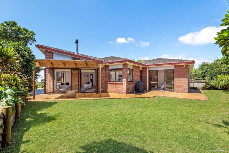 3 Marlin Street, West Harbour, Auckland - Carousel 2