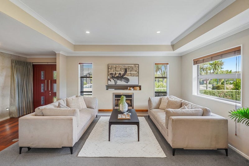 8 Northwater Drive, Northwood, Christchurch - Carousel 1