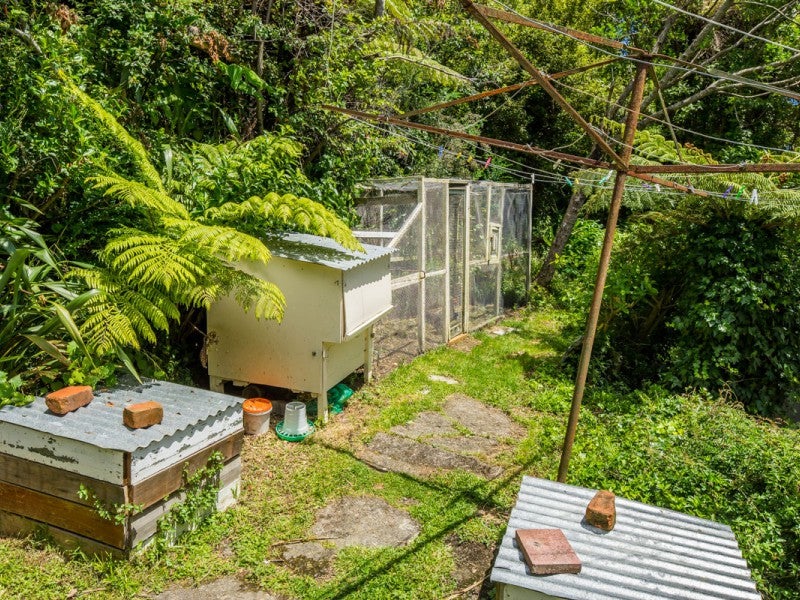 16 Korimako Road, Days Bay, Lower Hutt - Carousel 22