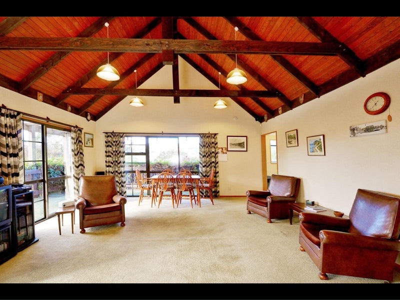 15 Eagle Street, Saint Leonards, Dunedin - Carousel 2