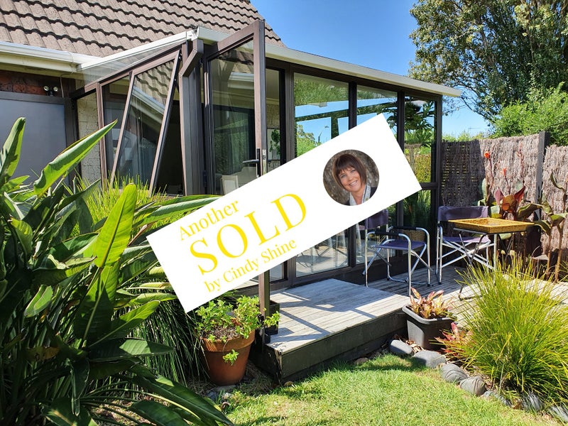 5 Bellbird Place, Orewa, Orewa - Carousel 1