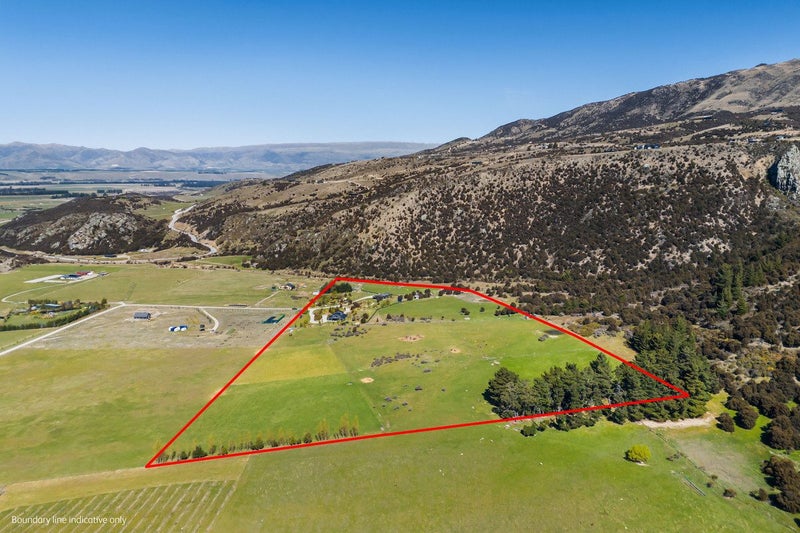 78 Nursery Road, Queensberry, Cromwell - Carousel 17