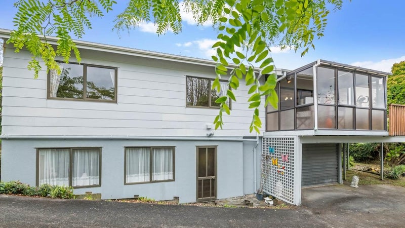 2/63 Arran Road, Browns Bay, Auckland - Carousel 1