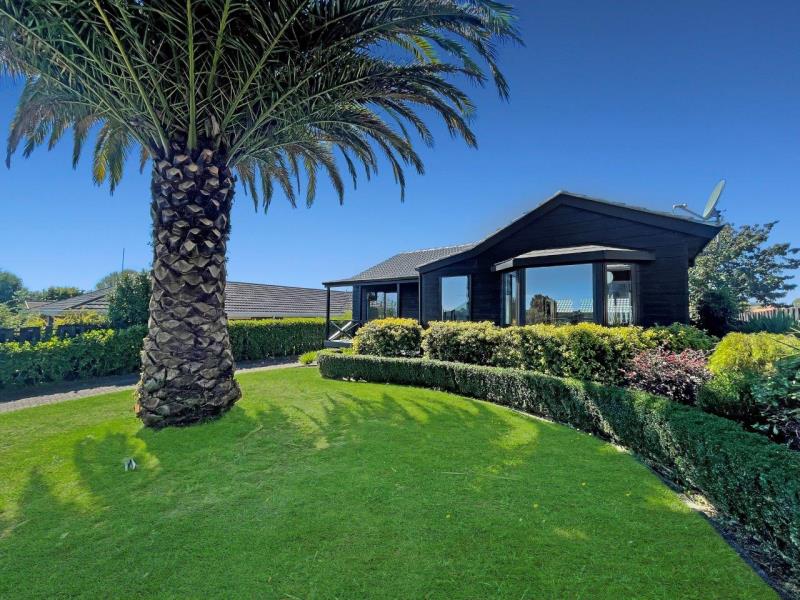 51 Poaka Avenue, Dinsdale, Hamilton - Carousel 1