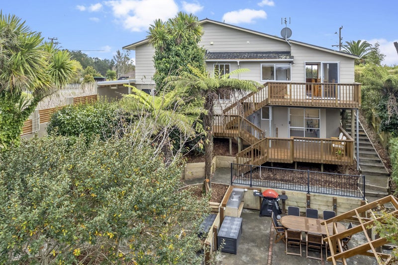 1058 Scenic Drive North, Swanson, Auckland - Carousel 30