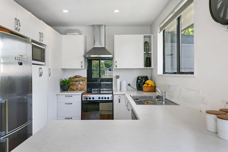 88 Taharepa Road, Hilltop, Taupo - Carousel 2