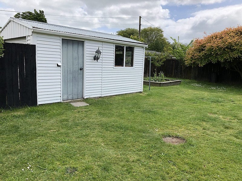 81 Lewis Street, Glenview, Hamilton - Carousel 16